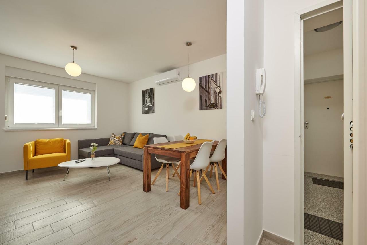 City Apartment Magdalena Trogir Extérieur photo